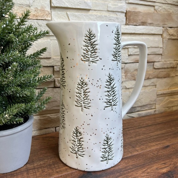 🆕 Christmas 🌲 Trees Ceramic Pitcher! - Picture 2 of 5